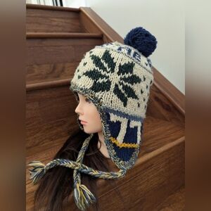 American Eagle knit Trapper Hat Adult One Size, Cream, Blue, Green Wool Blend OS